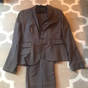 Banana republic suit 6 jacket/10 pant